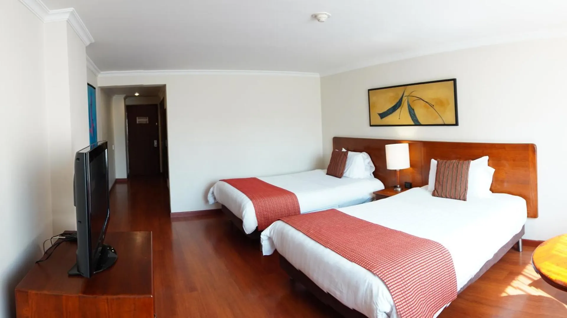 Hotel Ilar Esperanza Cerca De Embajada Eeuu Y Corferias Bogota